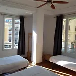Hostel Russafa Youth