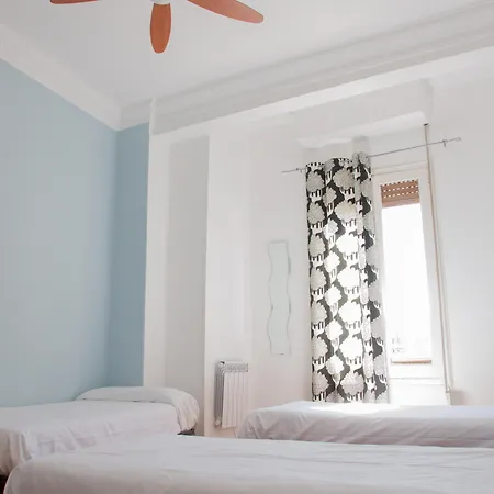 Hostel Russafa Youth