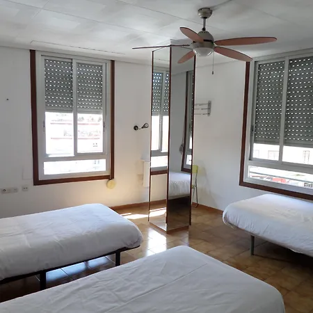 Hostel Russafa Youth