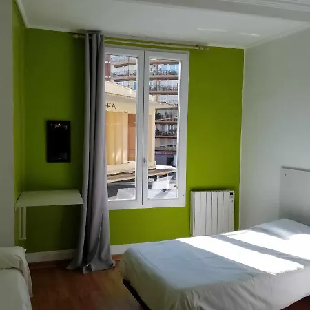 Russafa Youth Hostel Valensiya
