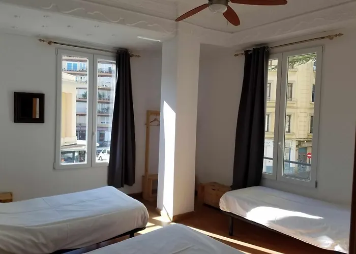 Hostel Russafa Youth