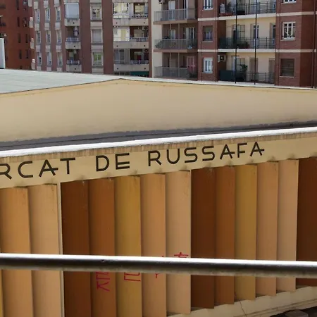 Russafa Youth Хостел *