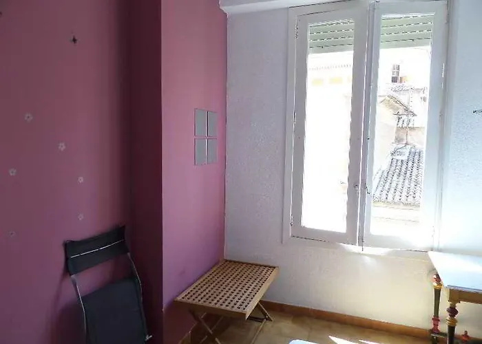 Vandrerhjem Russafa Youth